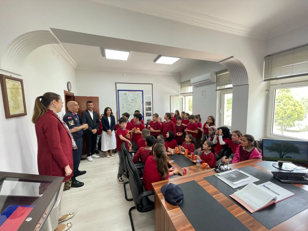 Köşklü öğrenciler jandarmayı tanıdı